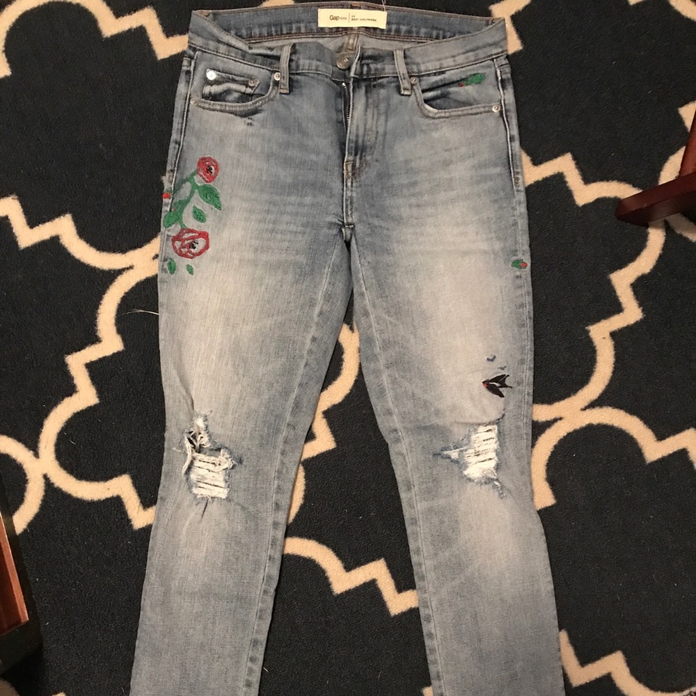 Gap Best Girlfriend Jean with detail